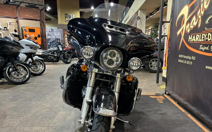 2018 Harley-Davidson® Electra Glide® Ultra Classic® Vivid Black