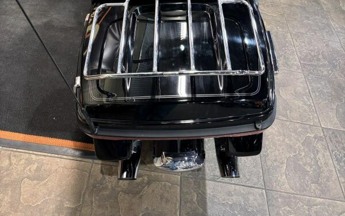 2018 Harley-Davidson® Electra Glide® Ultra Classic® Vivid Black