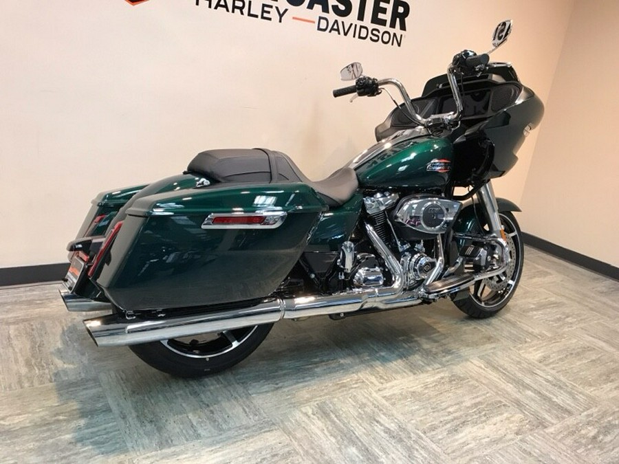 2024 Harley-Davidson Road Glide® Alpine Green FLTRX