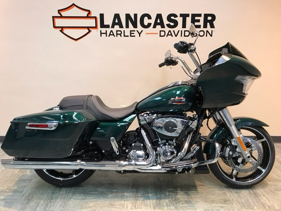 2024 Harley-Davidson Road Glide® Alpine Green FLTRX