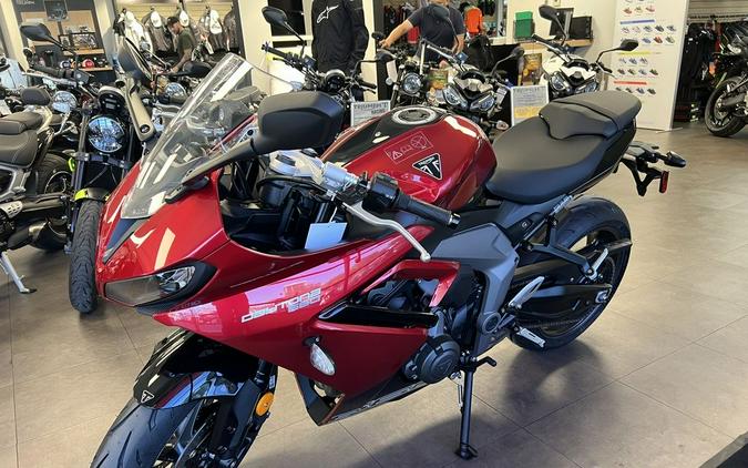 2025 Triumph Daytona 660 Carnival Red/Sapphire Black