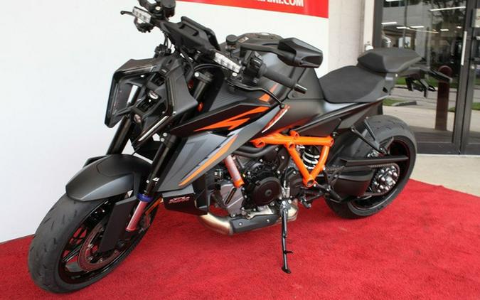 2024 KTM 1390 Super Duke R EVO