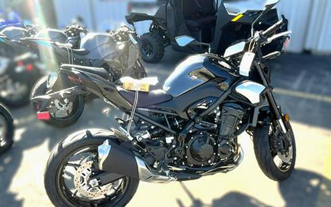 2025 Kawasaki Z900 ABS