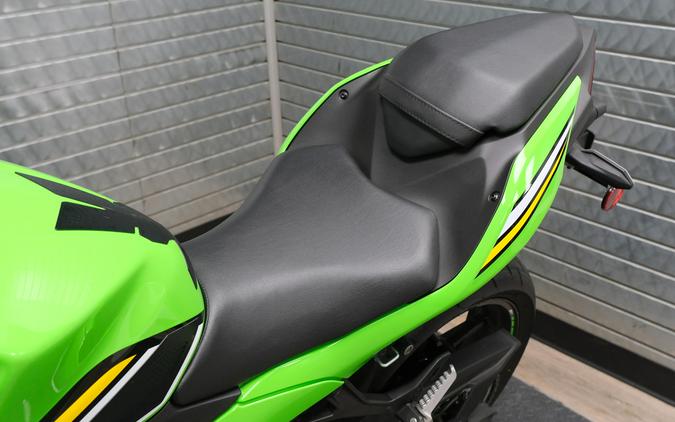 2025 KAWASAKI NINJA 500 KRT EDITION SE ABS