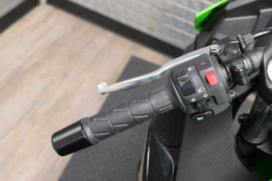 2025 KAWASAKI NINJA 500 KRT EDITION SE ABS