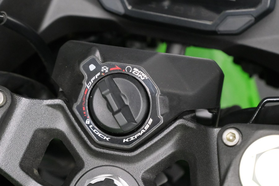 2025 KAWASAKI NINJA 500 KRT EDITION SE ABS