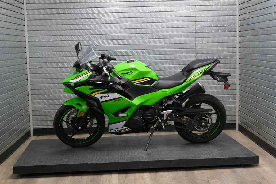 2025 KAWASAKI NINJA 500 KRT EDITION SE ABS