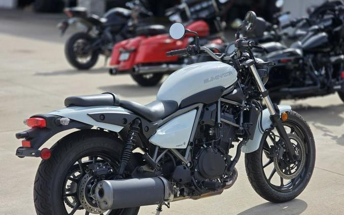 2024 Kawasaki Eliminator® ABS Pearl Robotic White