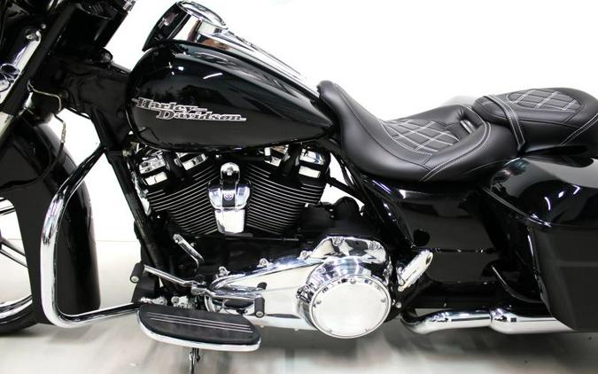 2017 Harley Davidson Street Glide Special FLHXS