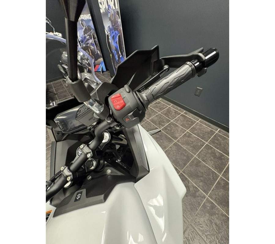 2027 Suzuki SV 7GX
