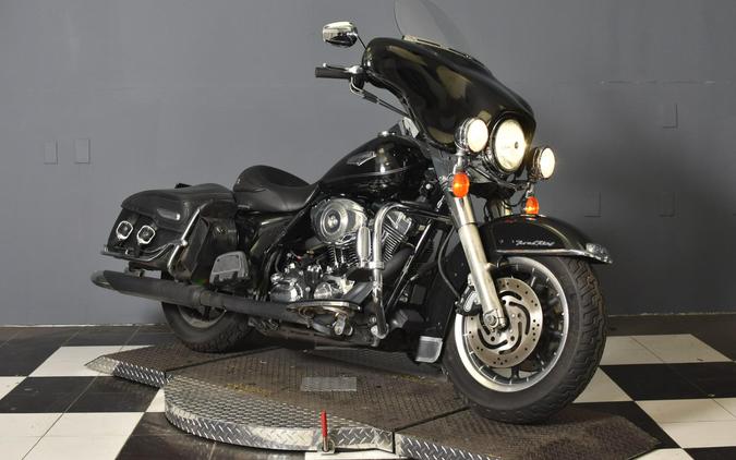 2007 Harley-Davidson Road King Classic Black FLHRC
