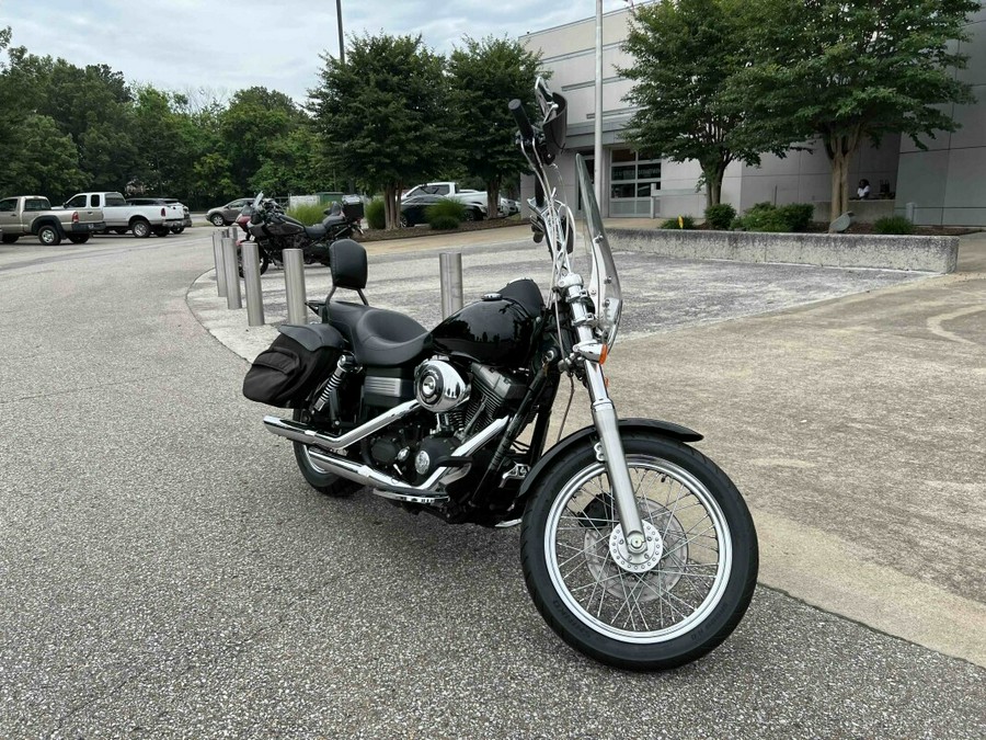 2006 Harley-Davidson Street Bob Vivid Black