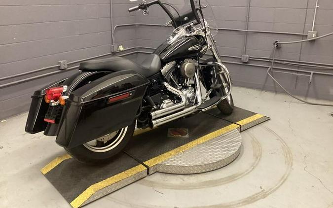 2012 Harley-Davidson® FLD - Dyna® Switchback™