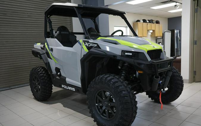 2024 Polaris Industries GENERAL XP 1000 SPORT - GHOST GRAY Sport