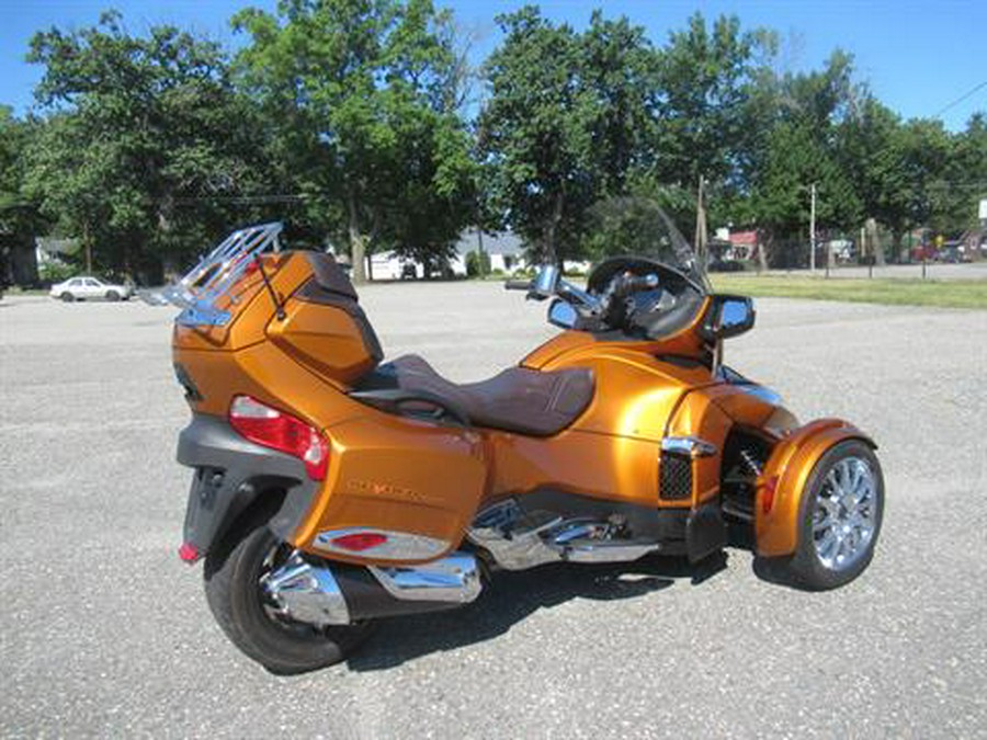 2014 Can-Am Spyder® RT Limited