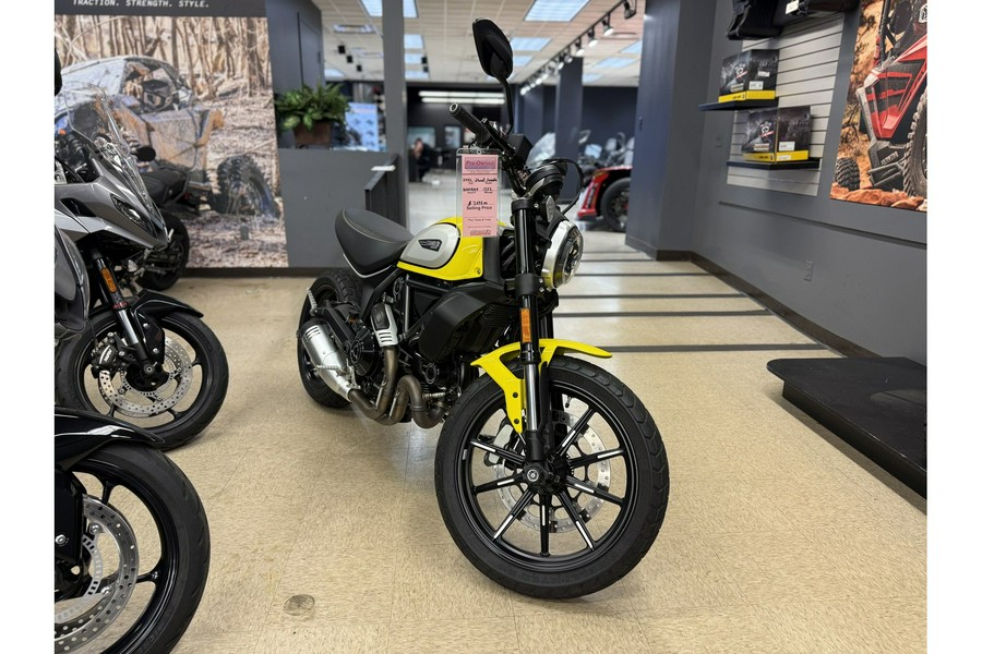 2022 Ducati Scrambler® Icon Dark