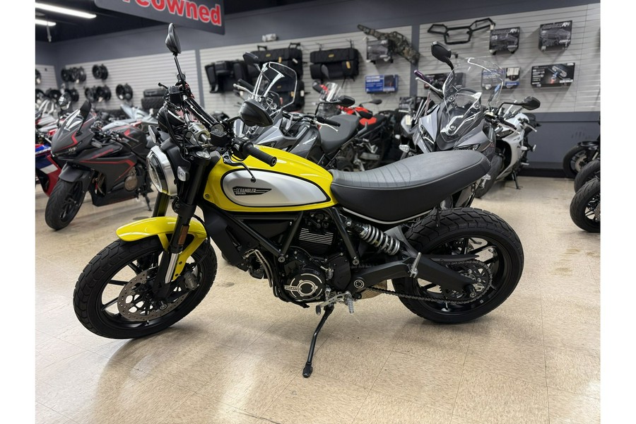 2022 Ducati Scrambler® Icon Dark