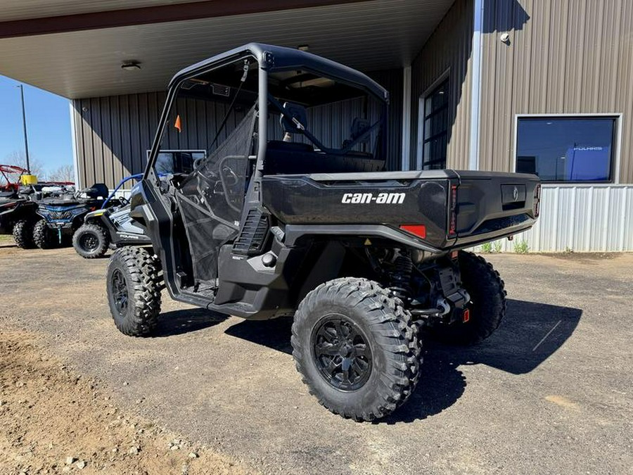 2026 Can-Am® Defender XT HD11 With 10.25 in.display