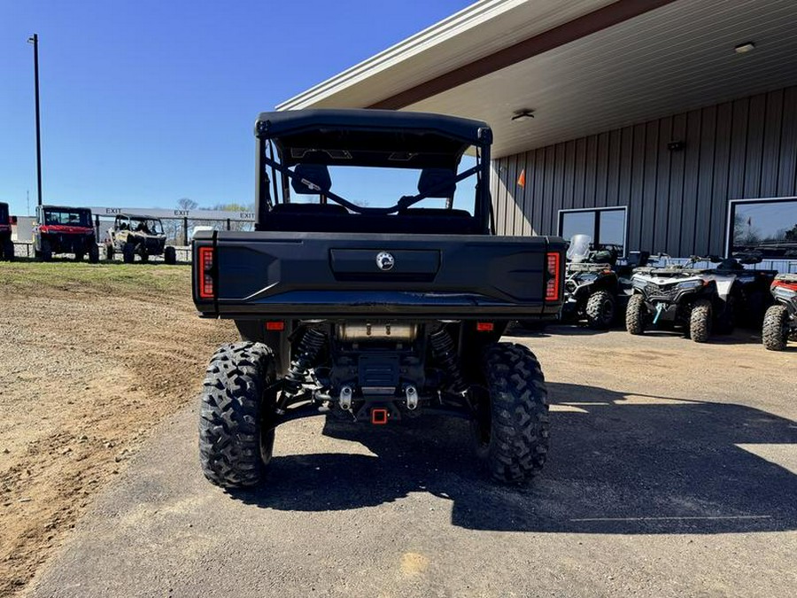 2026 Can-Am® Defender XT HD11 With 10.25 in.display