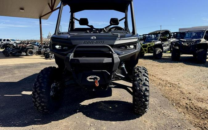 2026 Can-Am® Defender XT HD11 With 10.25 in.display