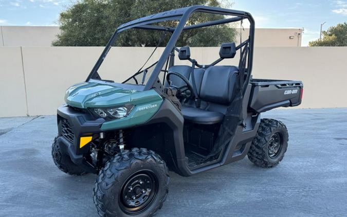2026 Can-Am Defender HD7