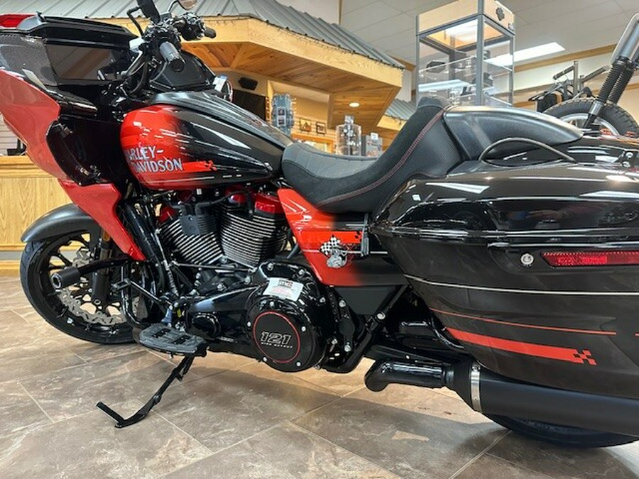 2026 Harley-Davidson® CVO Road Glide ST Citrus Heat Re-Entry