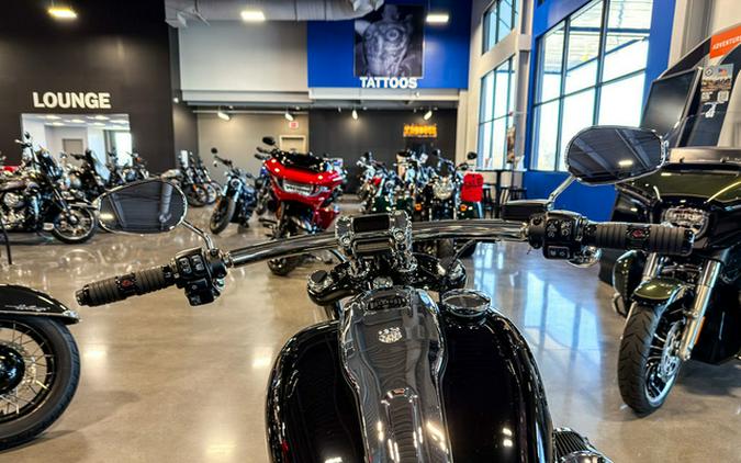 2024 Harley-Davidson Softail FXBR - Breakout