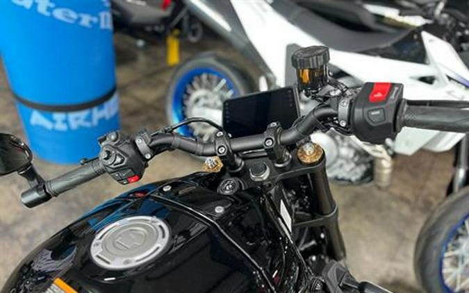2026 Yamaha XSR900