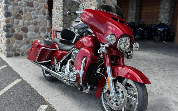 FLHXSE 2016 CVO Street Glide
