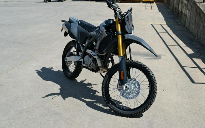 2025 SUZUKI DR-Z4S