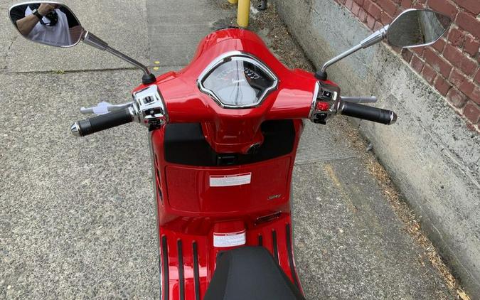 New 2025 Vespa GTS SUPER 300