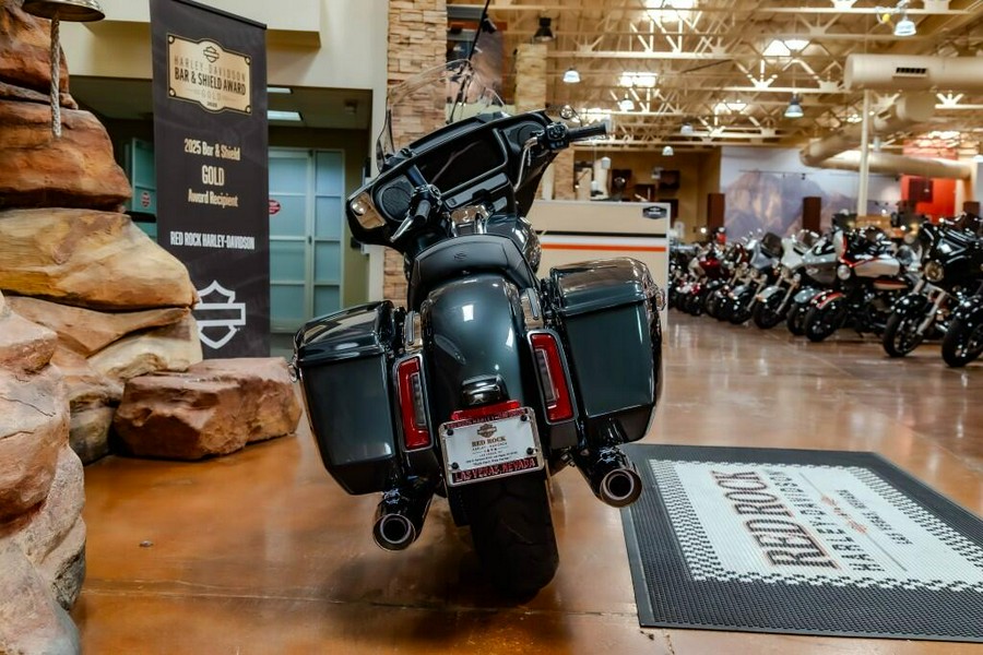 2025 Harley-Davidson Street Glide Grand American Touring FLHX