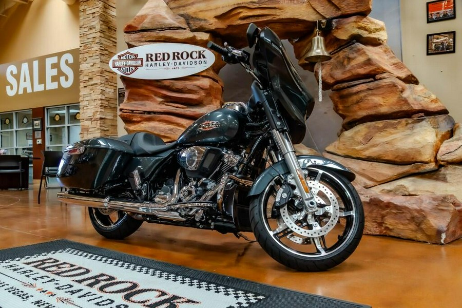 2025 Harley-Davidson Street Glide Grand American Touring FLHX