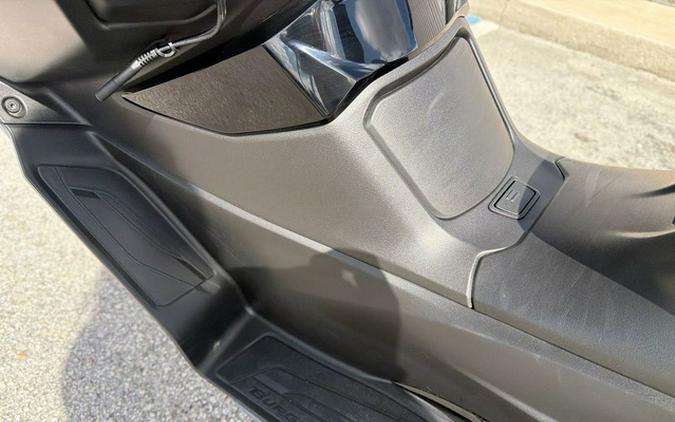 2023 Suzuki Burgman 400