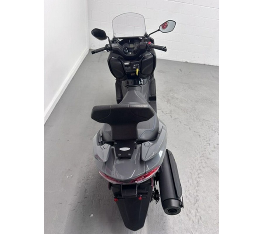 2023 Suzuki Burgman 400