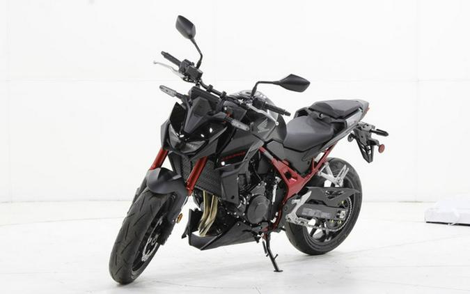 2026 Honda CB750 Hornet E-Clutch