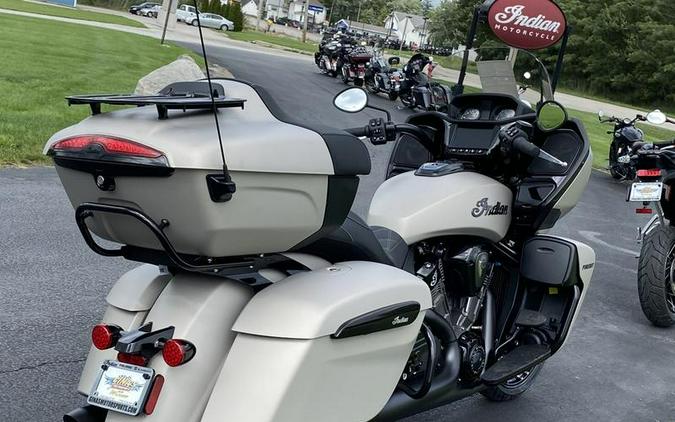 2023 Indian Motorcycle® Pursuit Dark Horse with Premium Package Silver Quartz Smoke