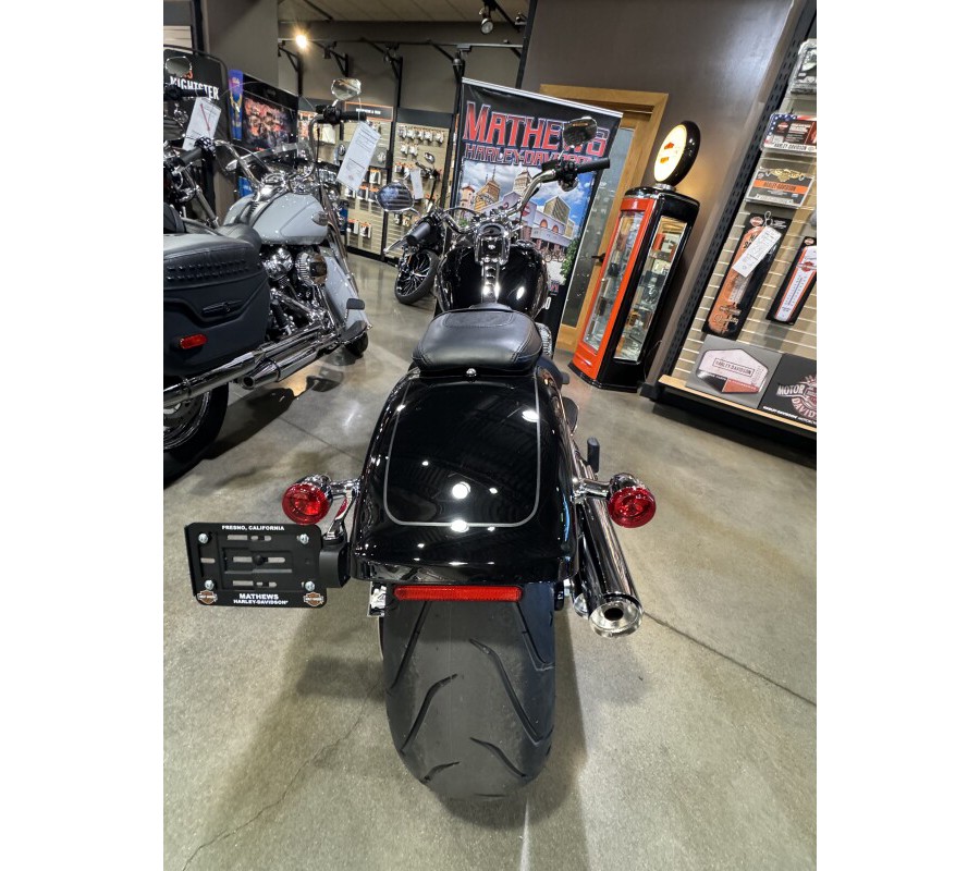 2024 Harley-Davidson Fat Boy 114 Vivid Black