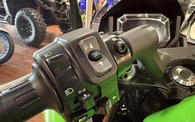 2025 Kawasaki Ninja® 650 KRT Edition ABS
