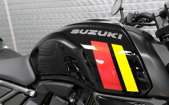 2026 SUZUKI GSX-8TT