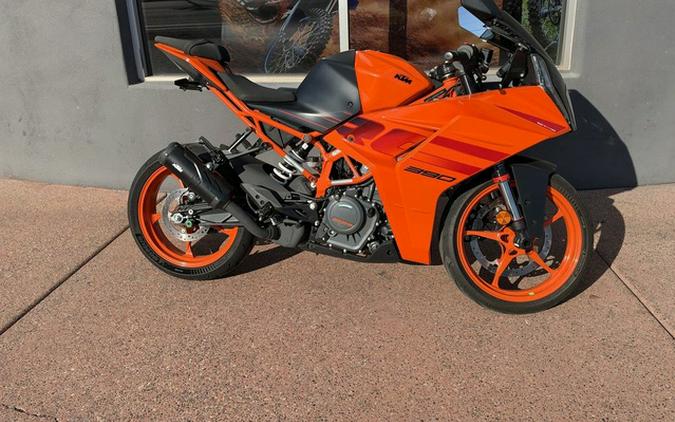 2024 KTM RC 390