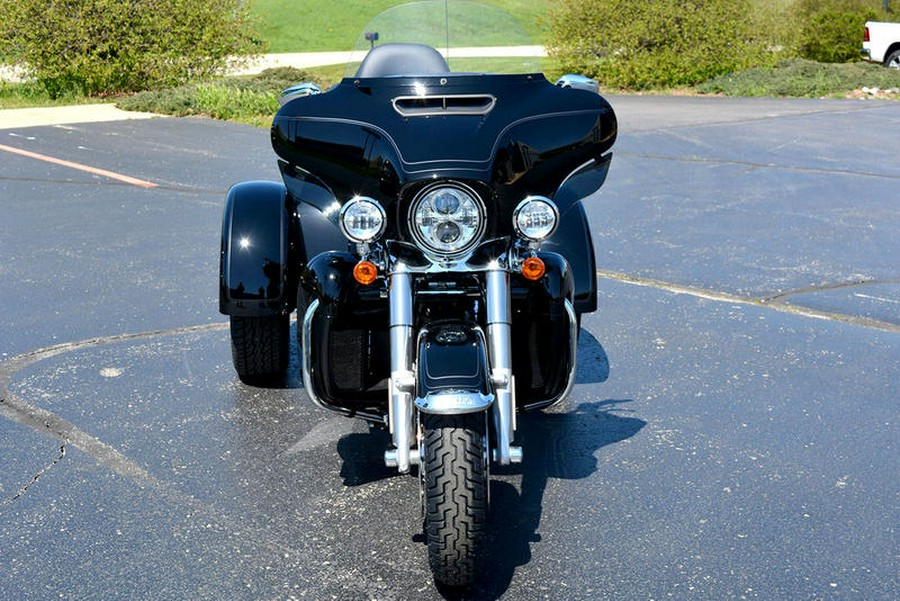 2024 Harley-Davidson® FLHTCUTG - Tri Glide® Ultra