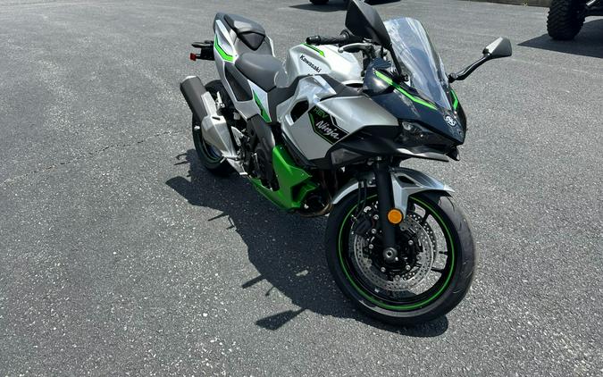 2024 Kawasaki Ninja 7 Hybrid ABS