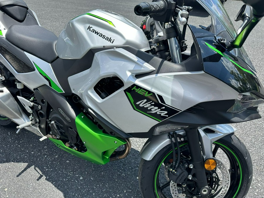 2024 Kawasaki Ninja 7 Hybrid ABS