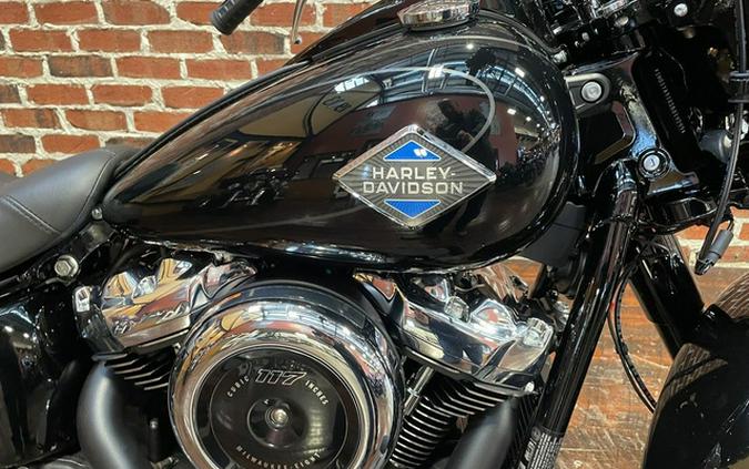 2025 Harley-Davidson Softail FLHC - Heritage Classic