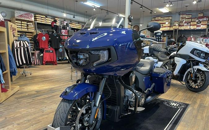 2025 Indian Challenger Dark Horse 112 W/Powerband Audio Spri