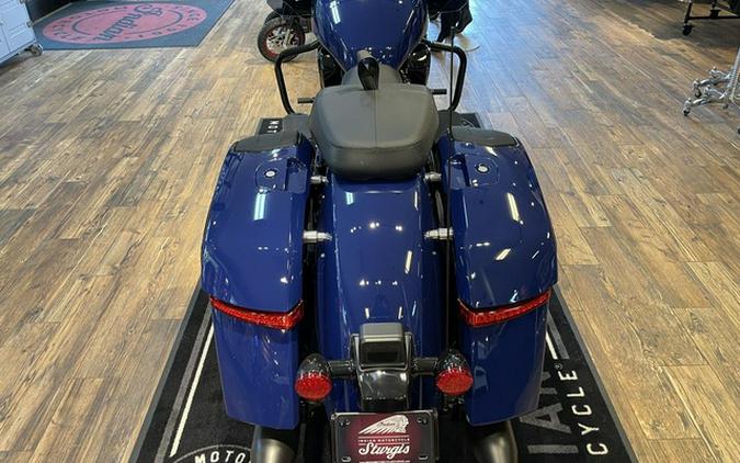 2025 Indian Challenger Dark Horse 112 W/Powerband Audio Spri