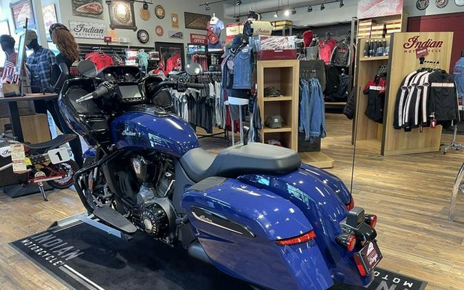 2025 Indian Challenger Dark Horse 112 W/Powerband Audio Spri
