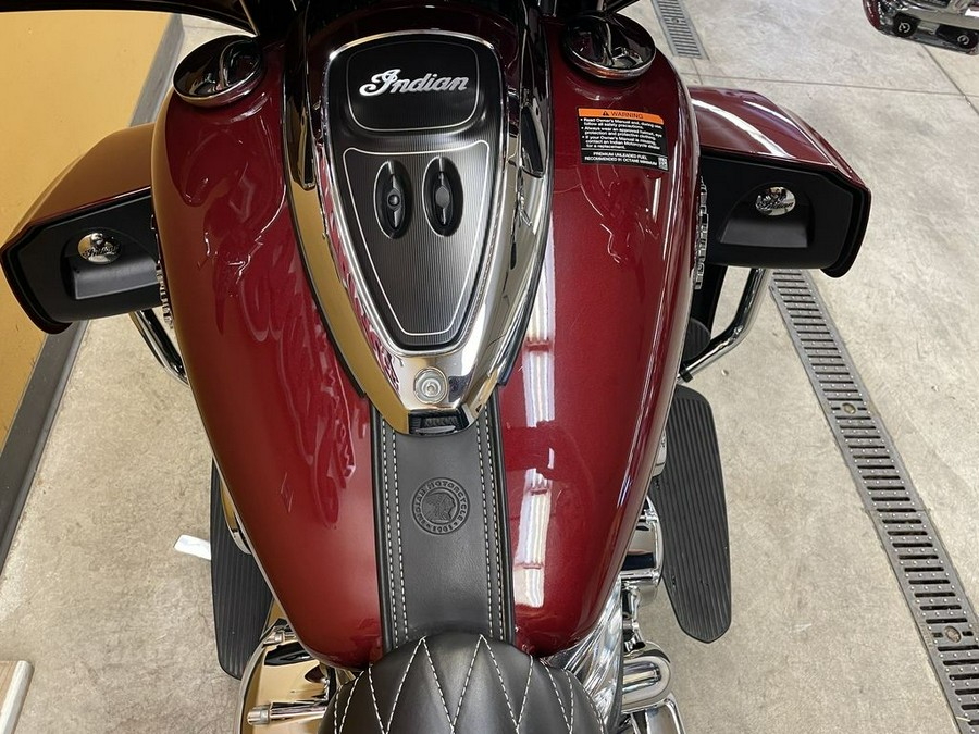 2017 Indian Motorcycle® Roadmaster® Burgundy Metallic