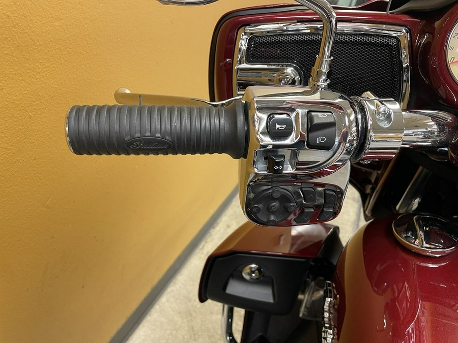 2017 Indian Motorcycle® Roadmaster® Burgundy Metallic